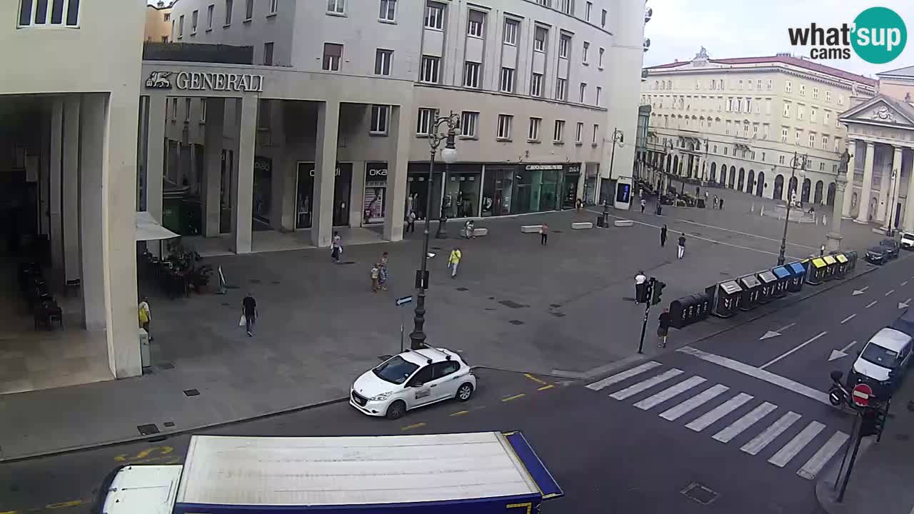 Trieste – Borsa square webcam live