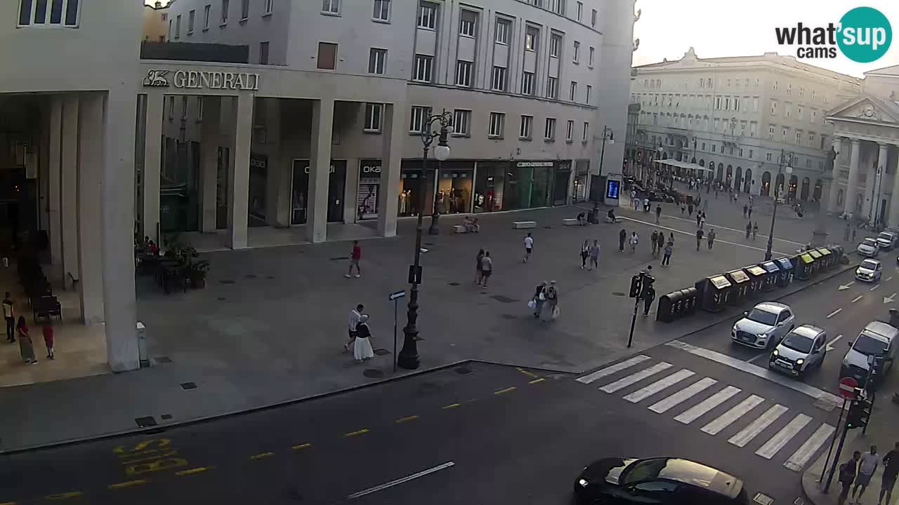 Trieste – Place de la Borsa webcam live