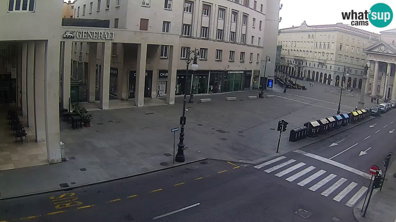 Trieste – Place de la Borsa webcam live