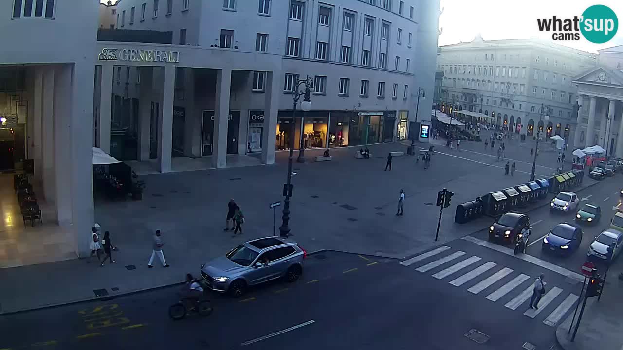 Trieste – Borsa square webcam live