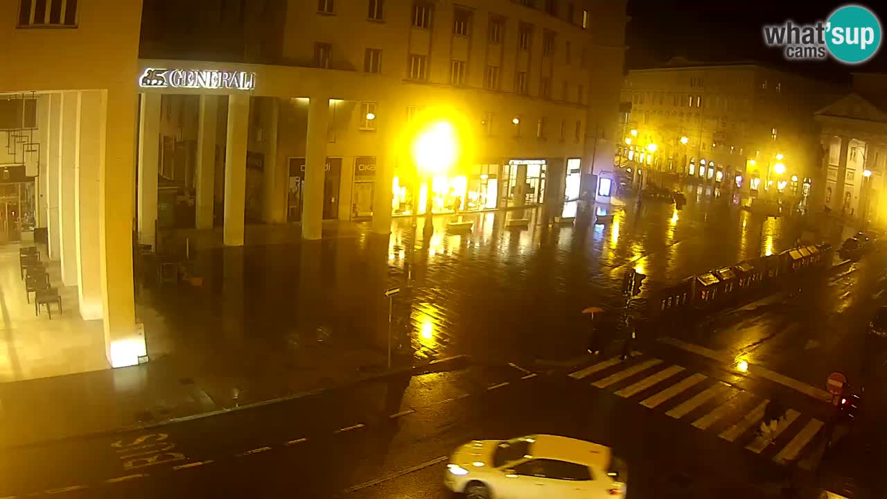 Trieste – Borsa square webcam live