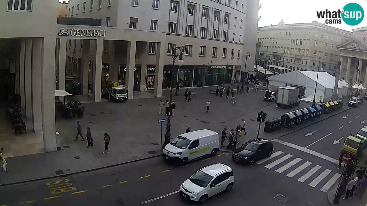 Trieste – Plaza de la Borsa webcam live