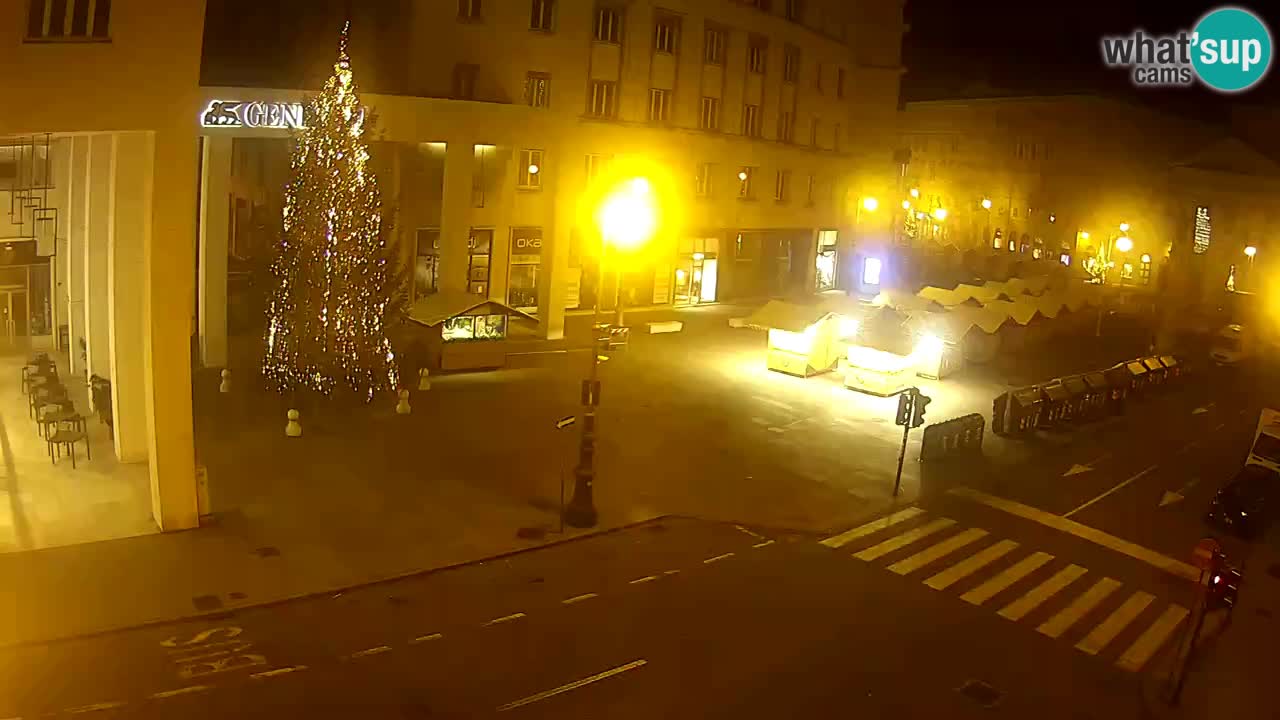Trieste – Borsa square webcam live