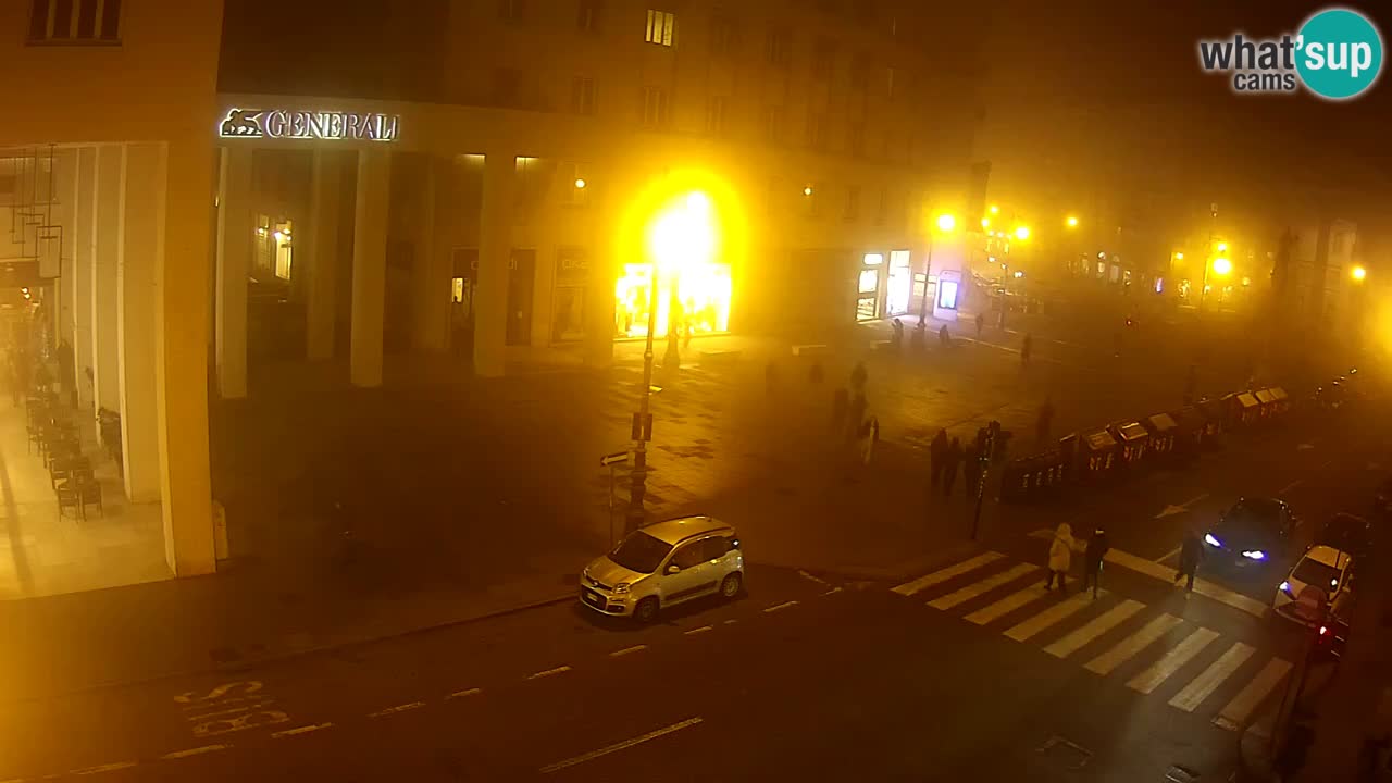 Trieste – Borsa square webcam live