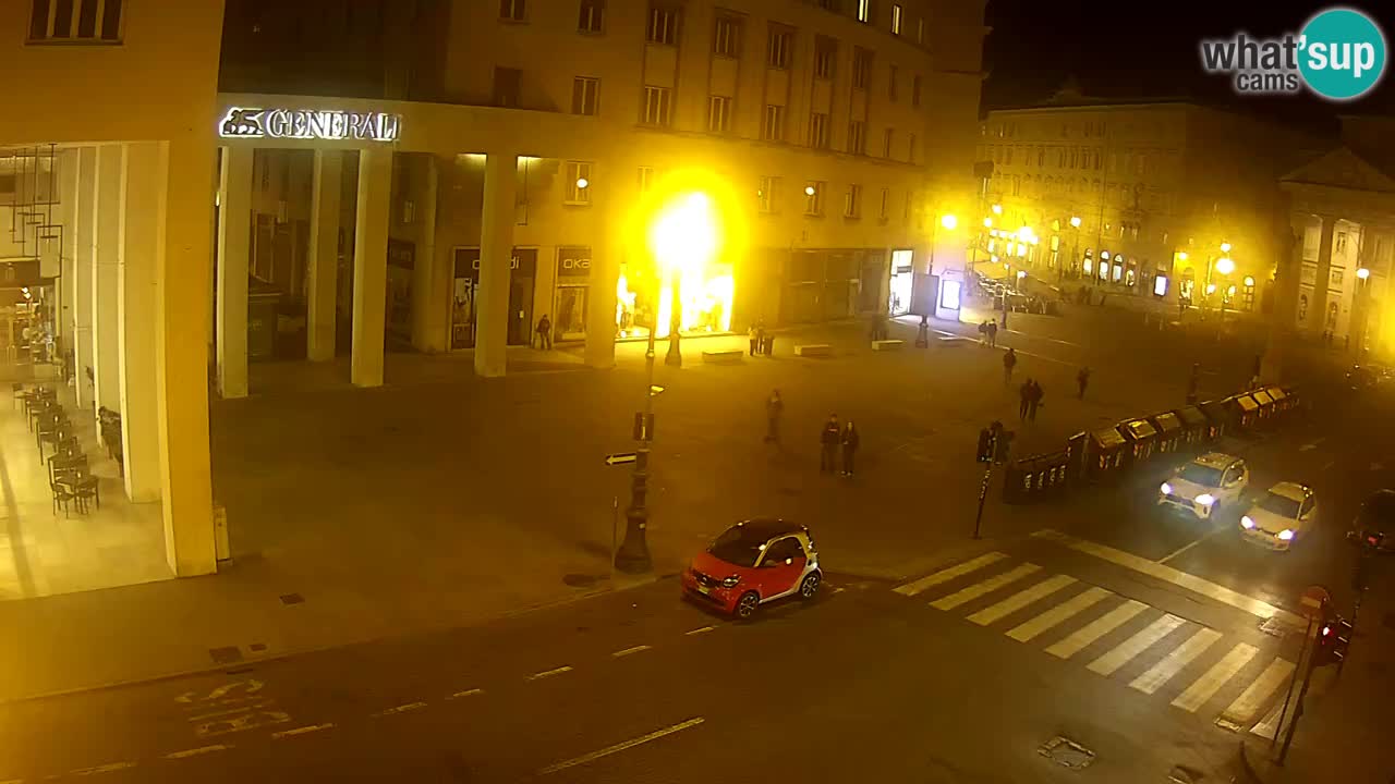 Trieste – Borsa square webcam live