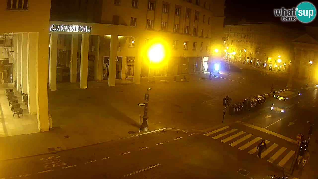 Trieste – Place de la Borsa webcam live