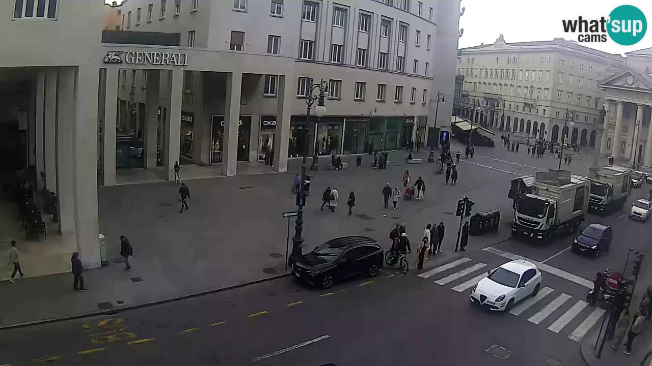 Trieste – Place de la Borsa webcam live