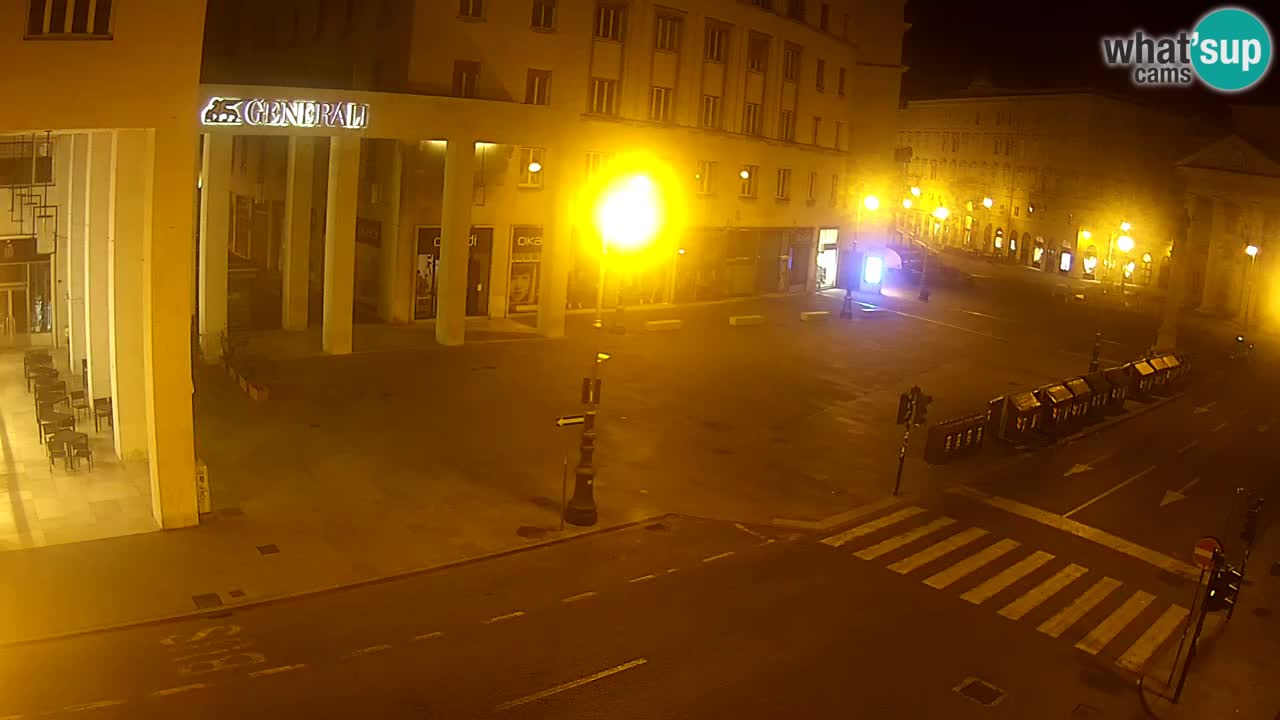Trieste – Borsa square webcam live