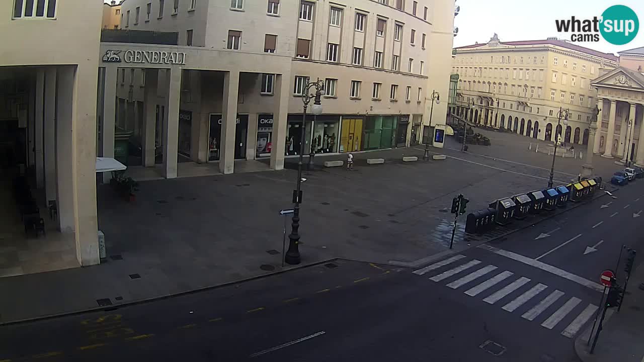 Trieste – Place de la Borsa webcam live