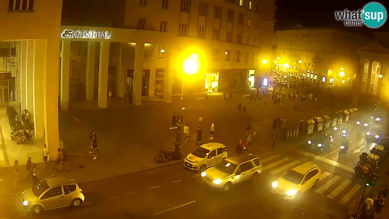 Trieste – Borsa square webcam live