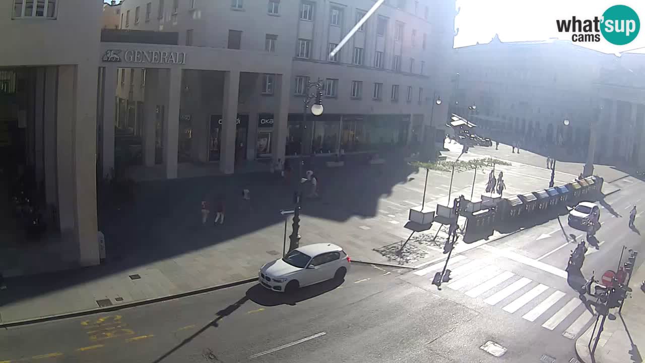 Trieste – Place de la Borsa webcam live