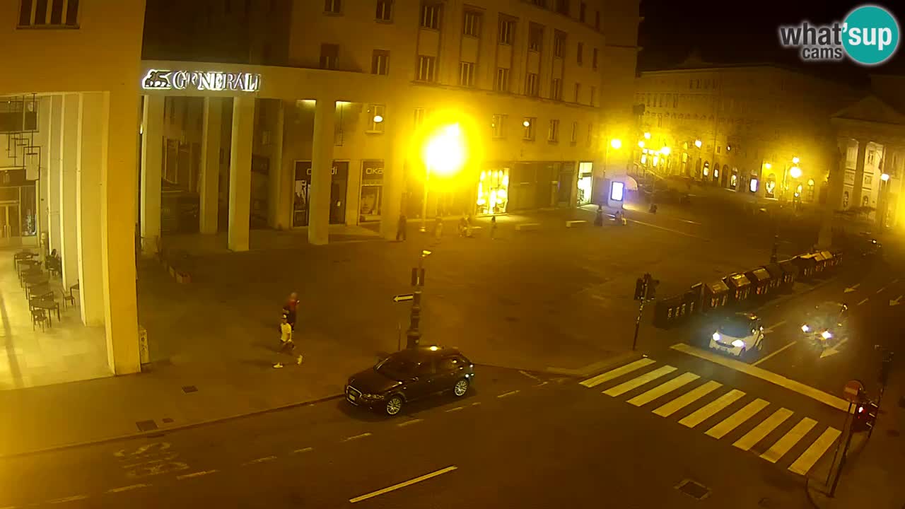 Trieste – Borsa square webcam live