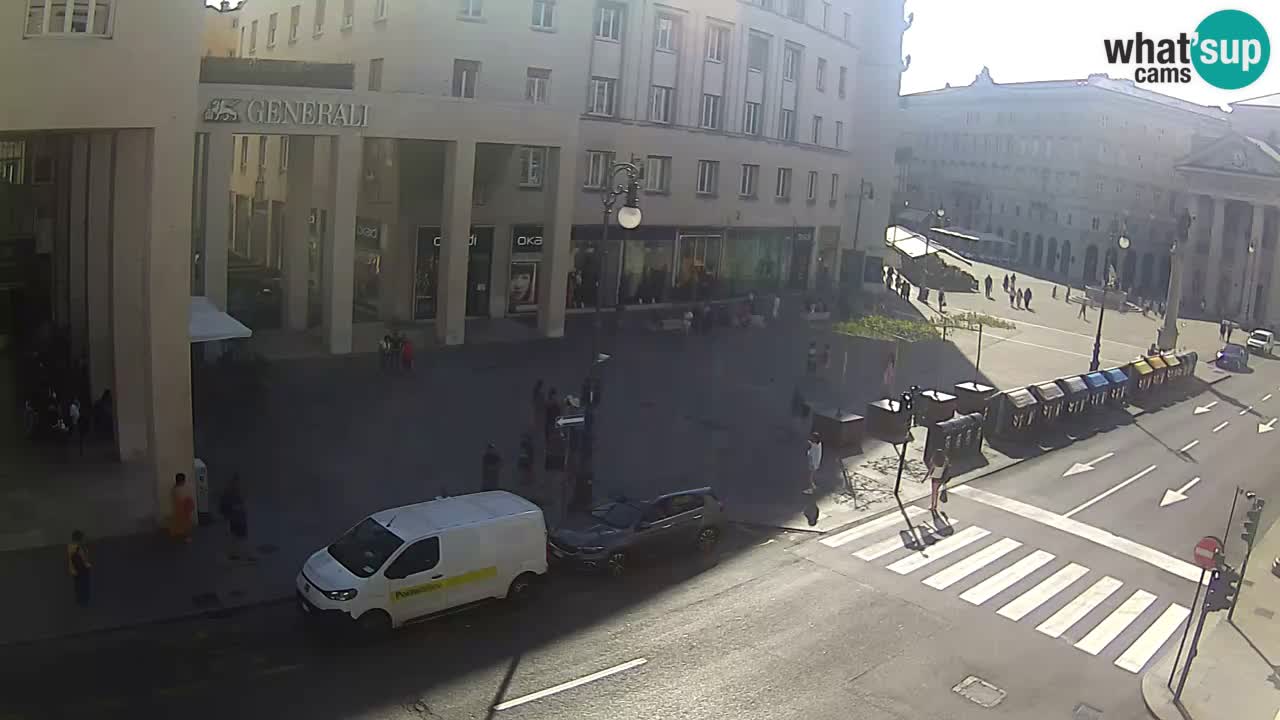 Trieste – Place de la Borsa webcam live