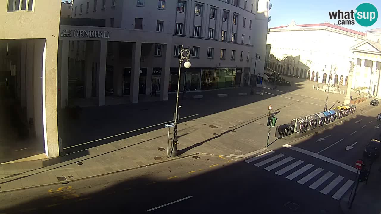 Trieste – Borsa square webcam live