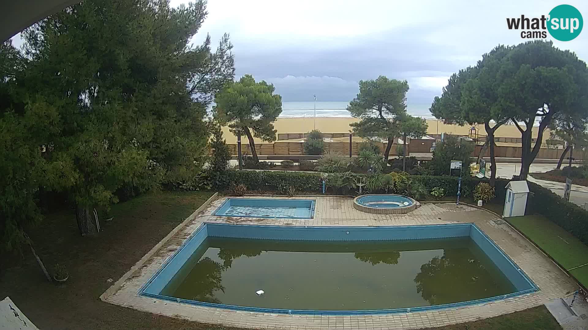 Lignano webcam Hotel Atlantic | Spiaggia Lignano Sabbiadoro