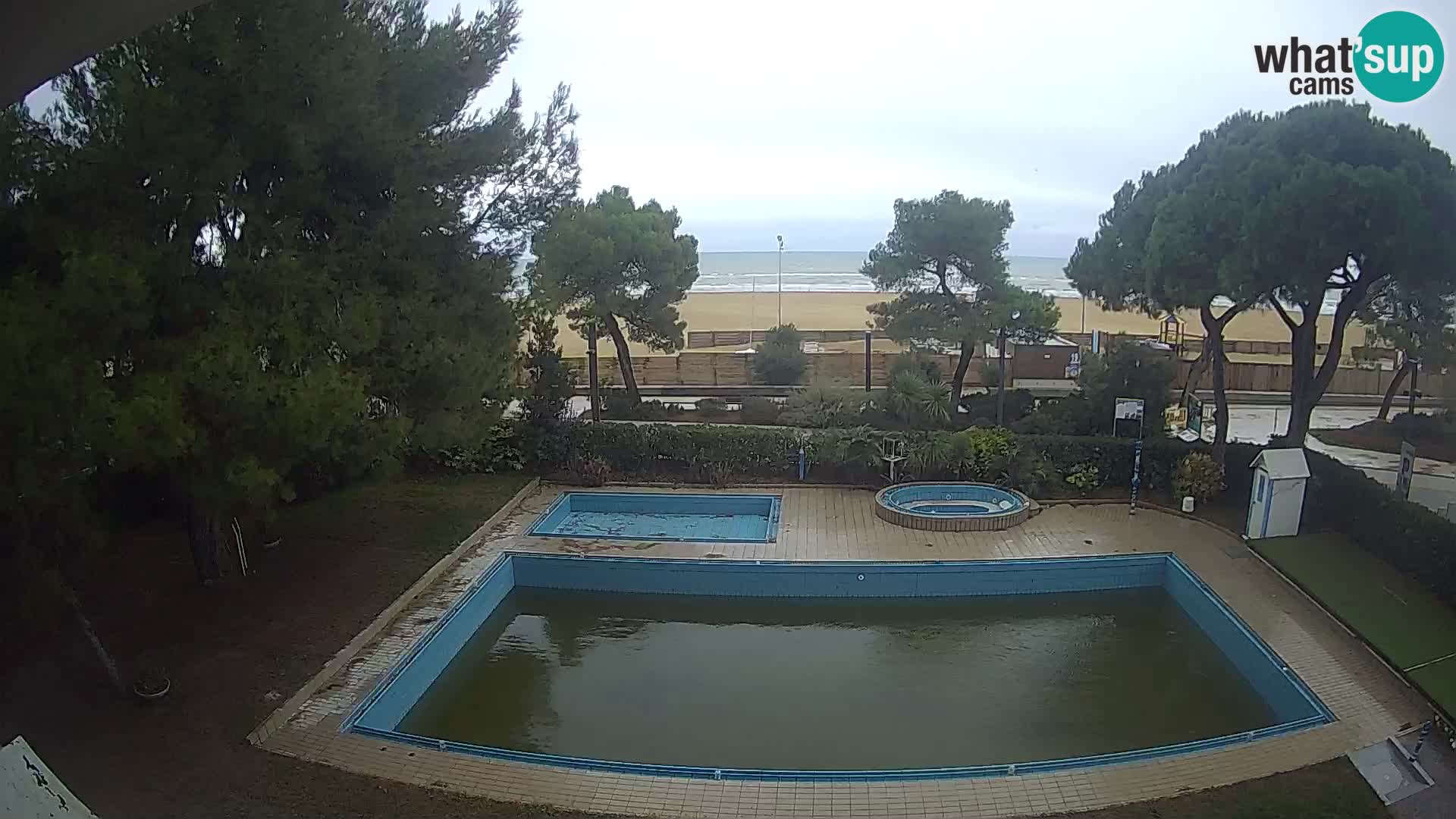 Lignano webcam Hotel Atlantic | Spiaggia Lignano Sabbiadoro