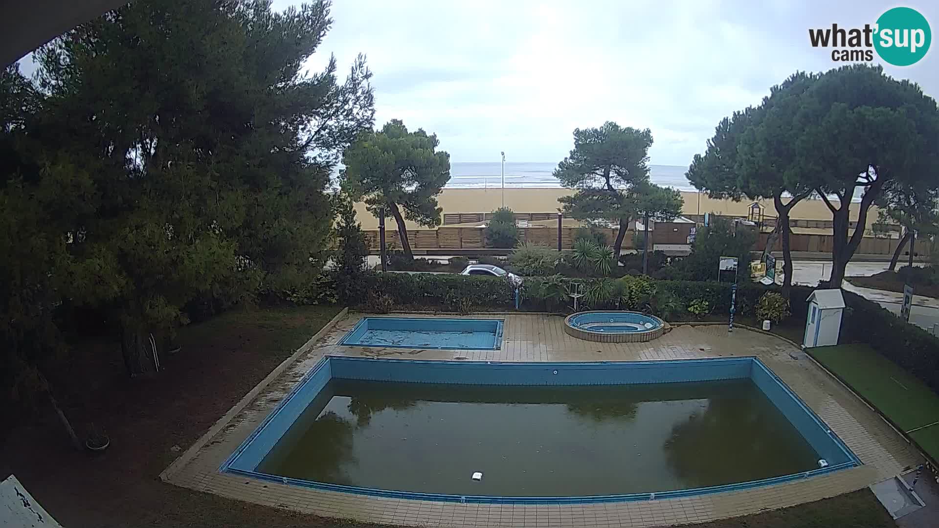 Lignano webcam Hotel Atlantic | Spiaggia Lignano Sabbiadoro