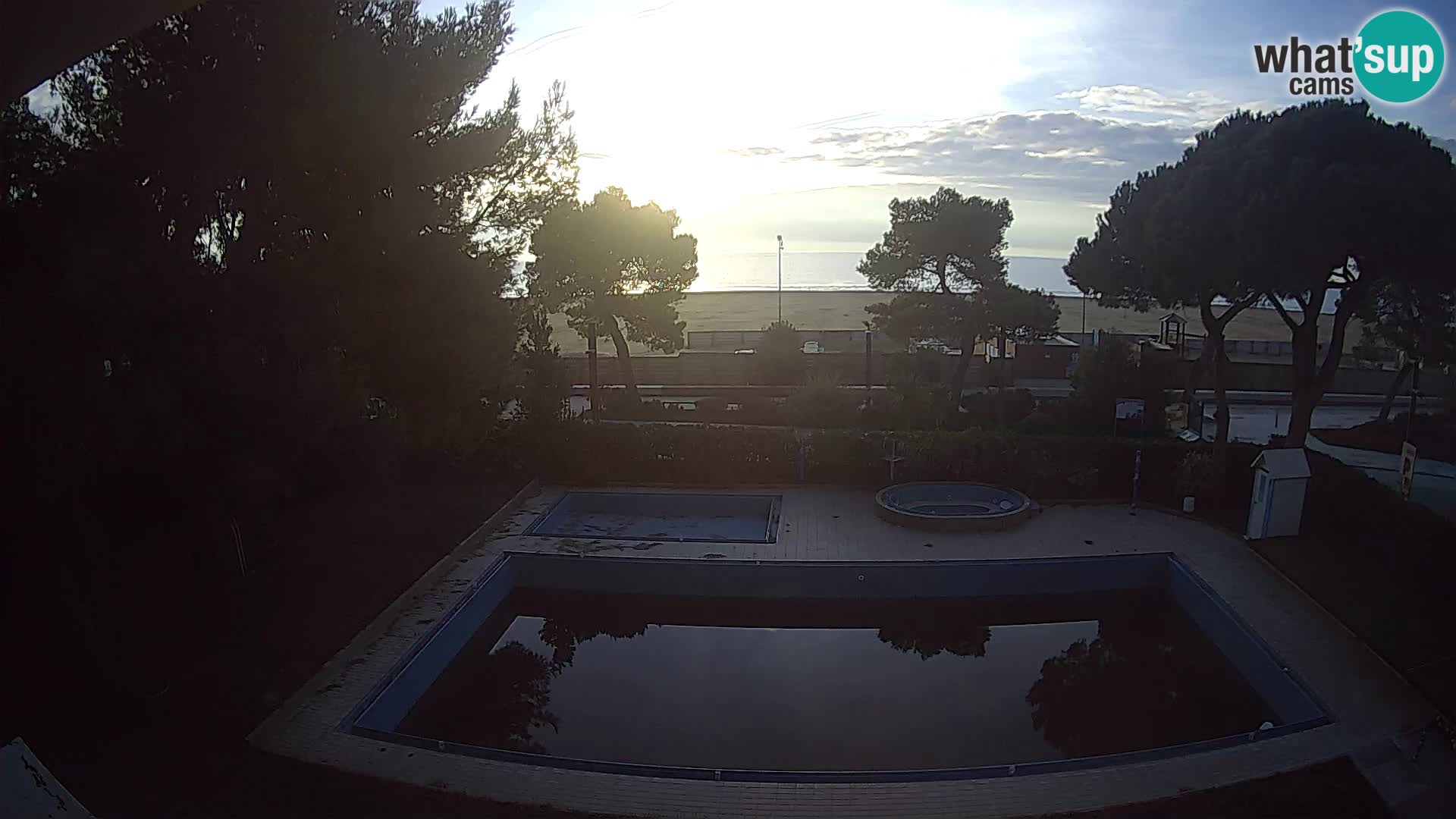 Lignano webcam Hotel Atlantic | Spiaggia Lignano Sabbiadoro