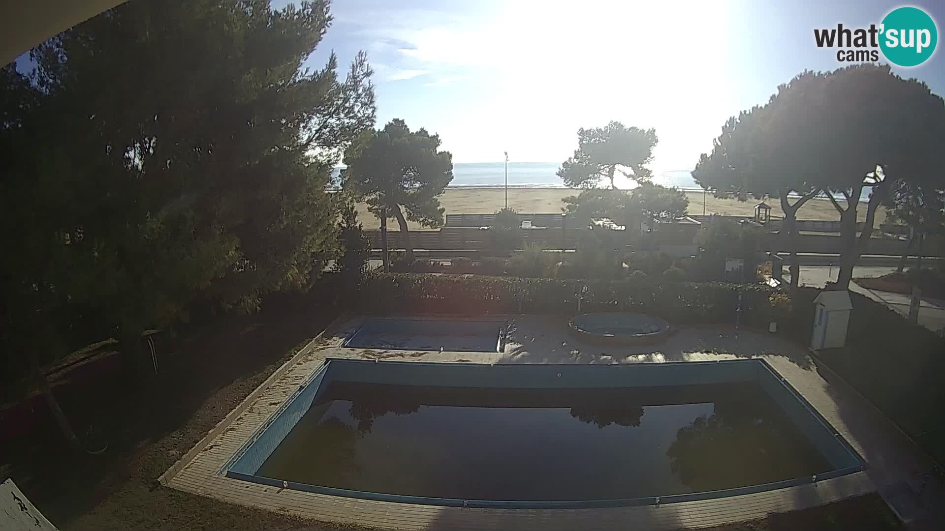 Lignano webcam Hotel Atlantic | Spiaggia Lignano Sabbiadoro