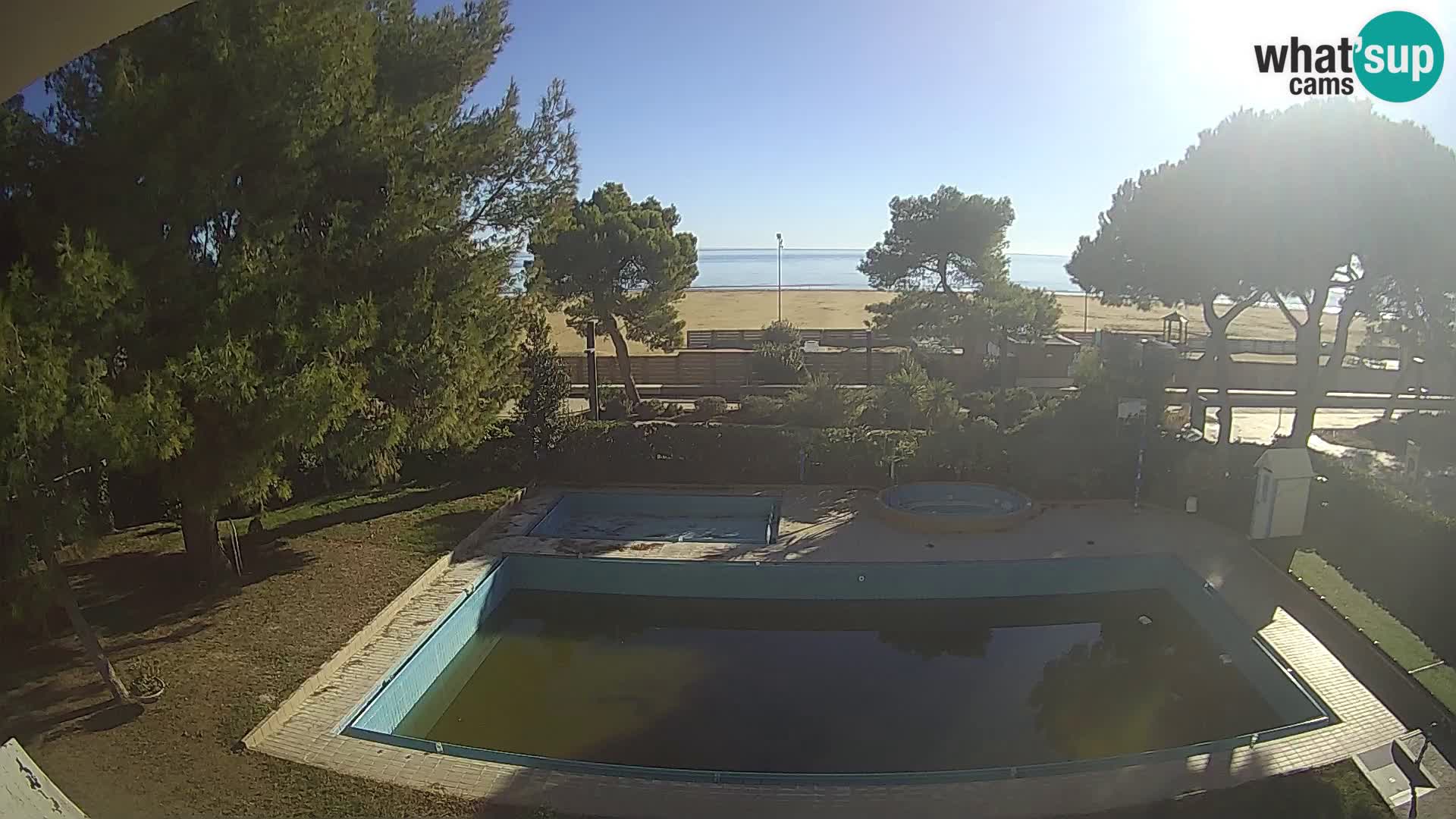 Spletna kamera Lignano Hotel Atlantic – Plaža Lignano Sabbiadoro