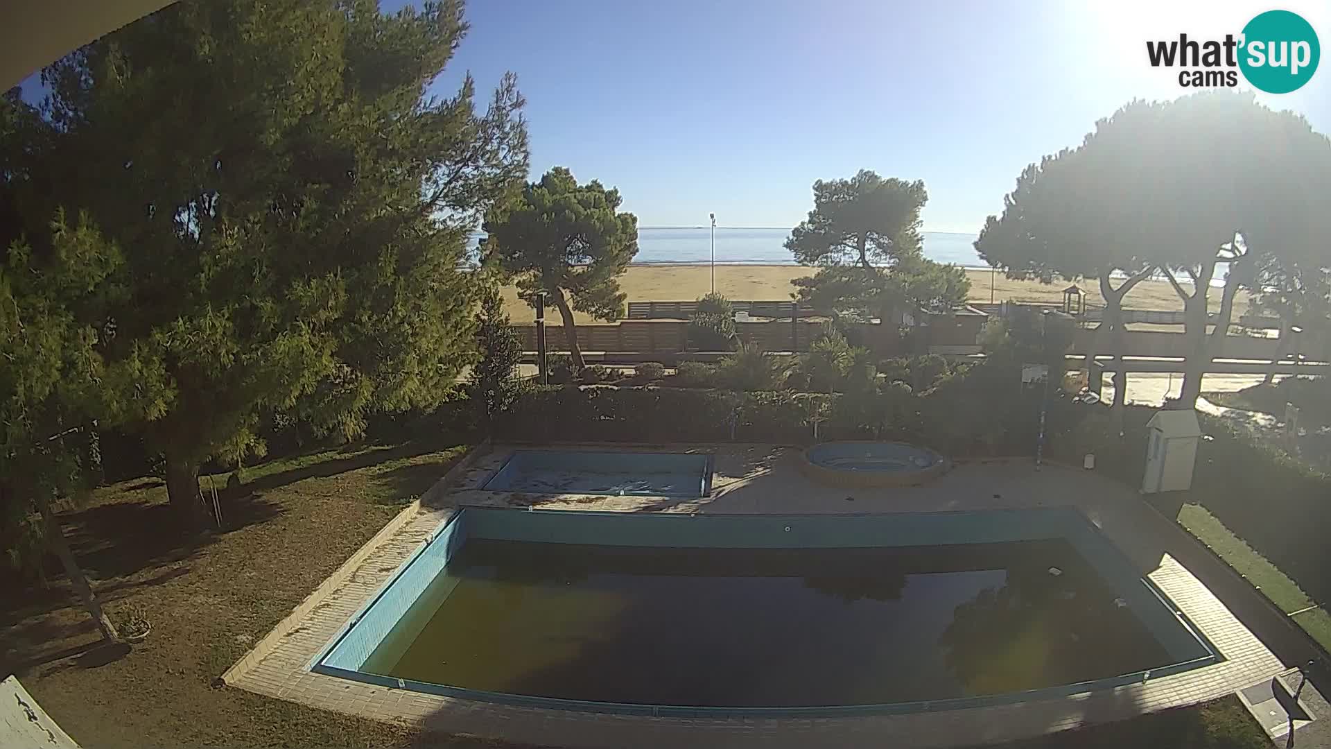 Spletna kamera Lignano Hotel Atlantic – Plaža Lignano Sabbiadoro