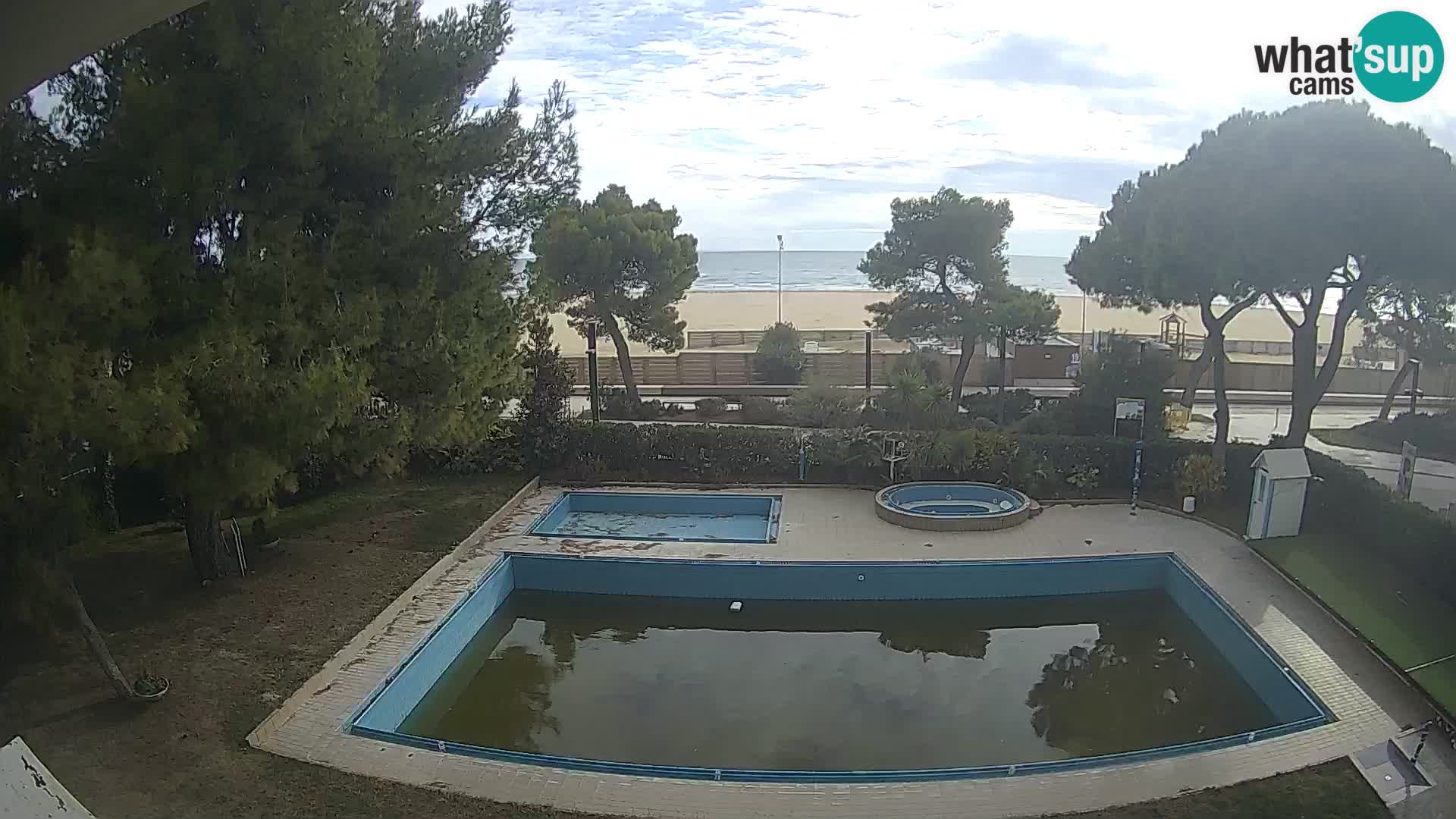 Lignano webcam Hotel Atlantic | Spiaggia Lignano Sabbiadoro