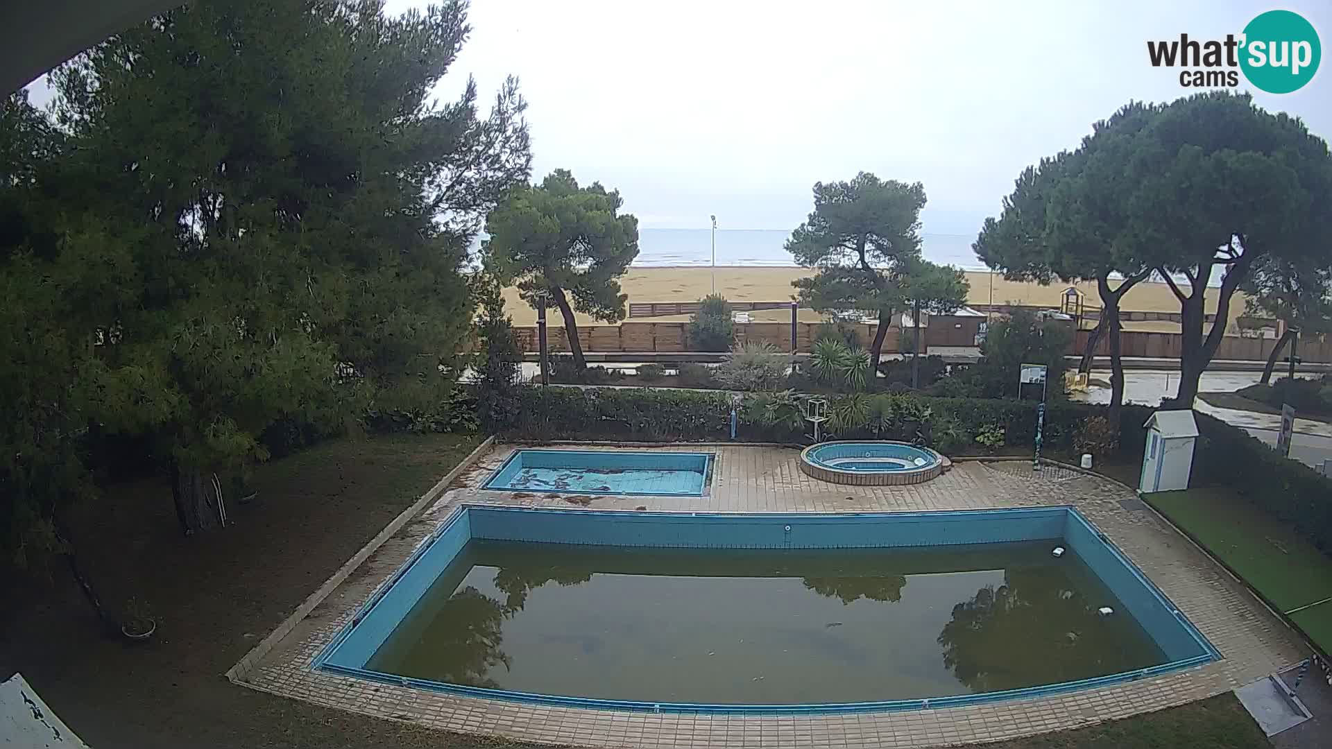 Spletna kamera Lignano Hotel Atlantic – Plaža Lignano Sabbiadoro