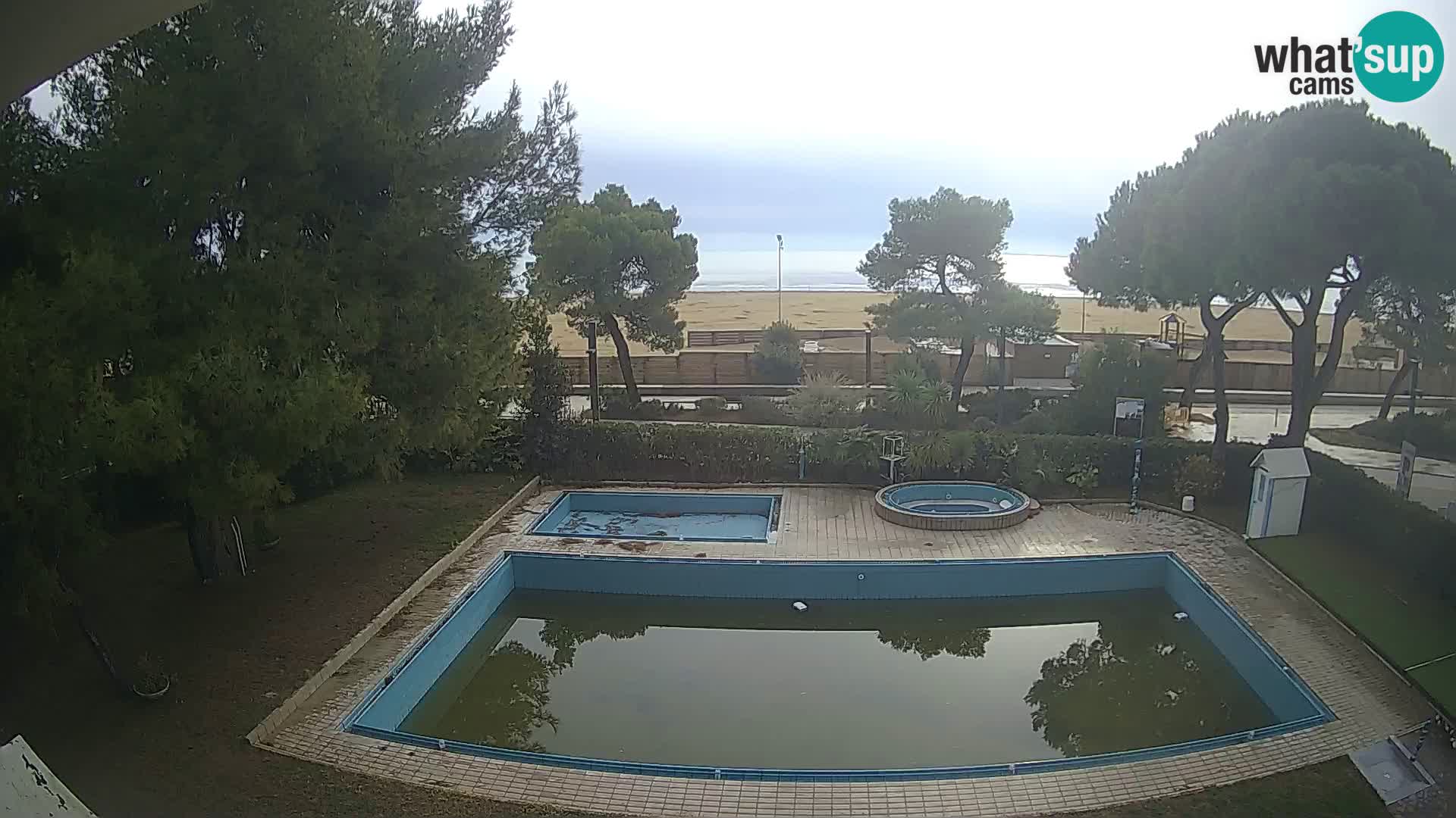 Lignano webcam Hotel Atlantic | Spiaggia Lignano Sabbiadoro