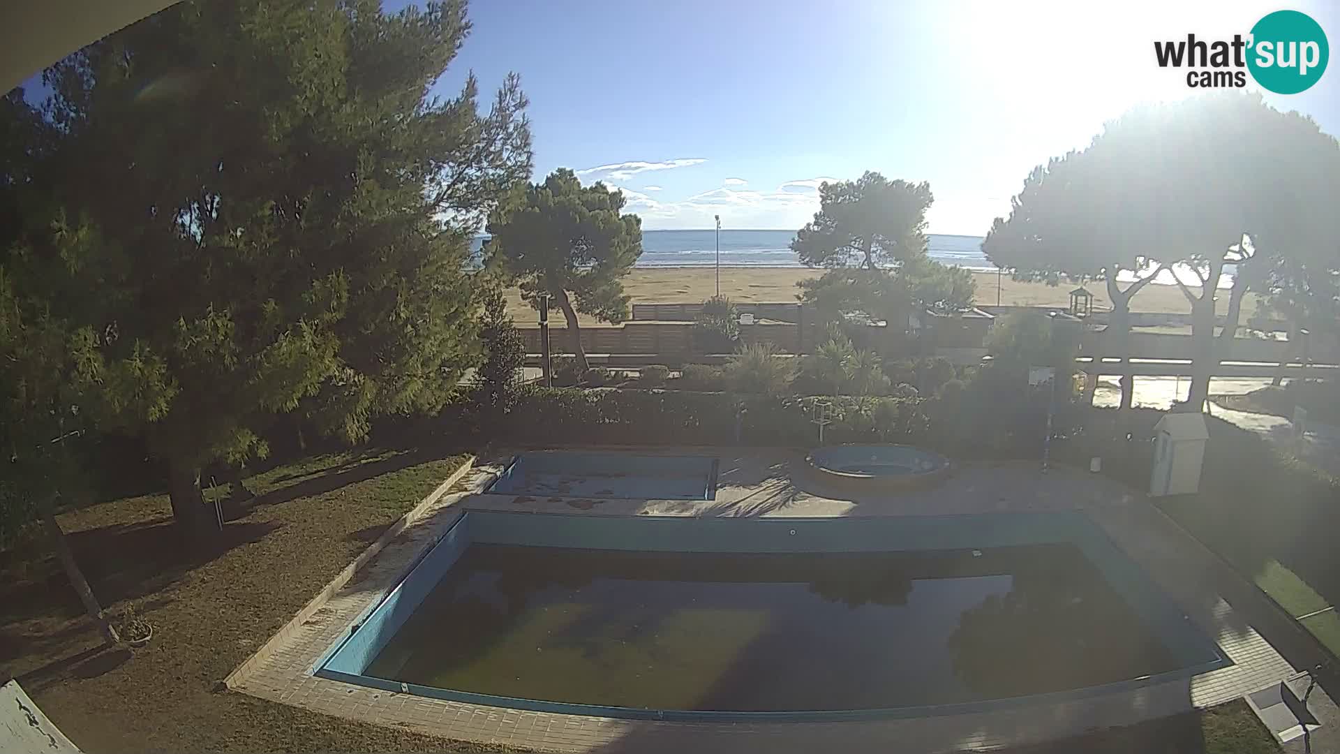 Lignano webcam Hotel Atlantic | Spiaggia Lignano Sabbiadoro