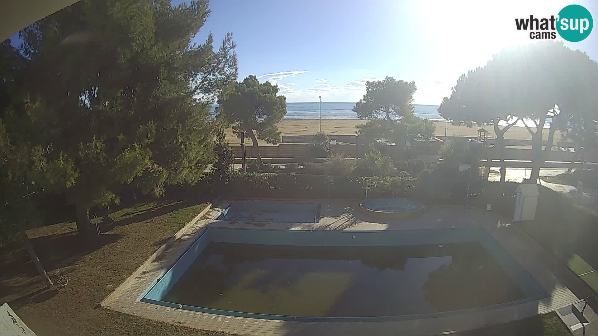 Lignano webcam Hotel Atlantic | Spiaggia Lignano Sabbiadoro