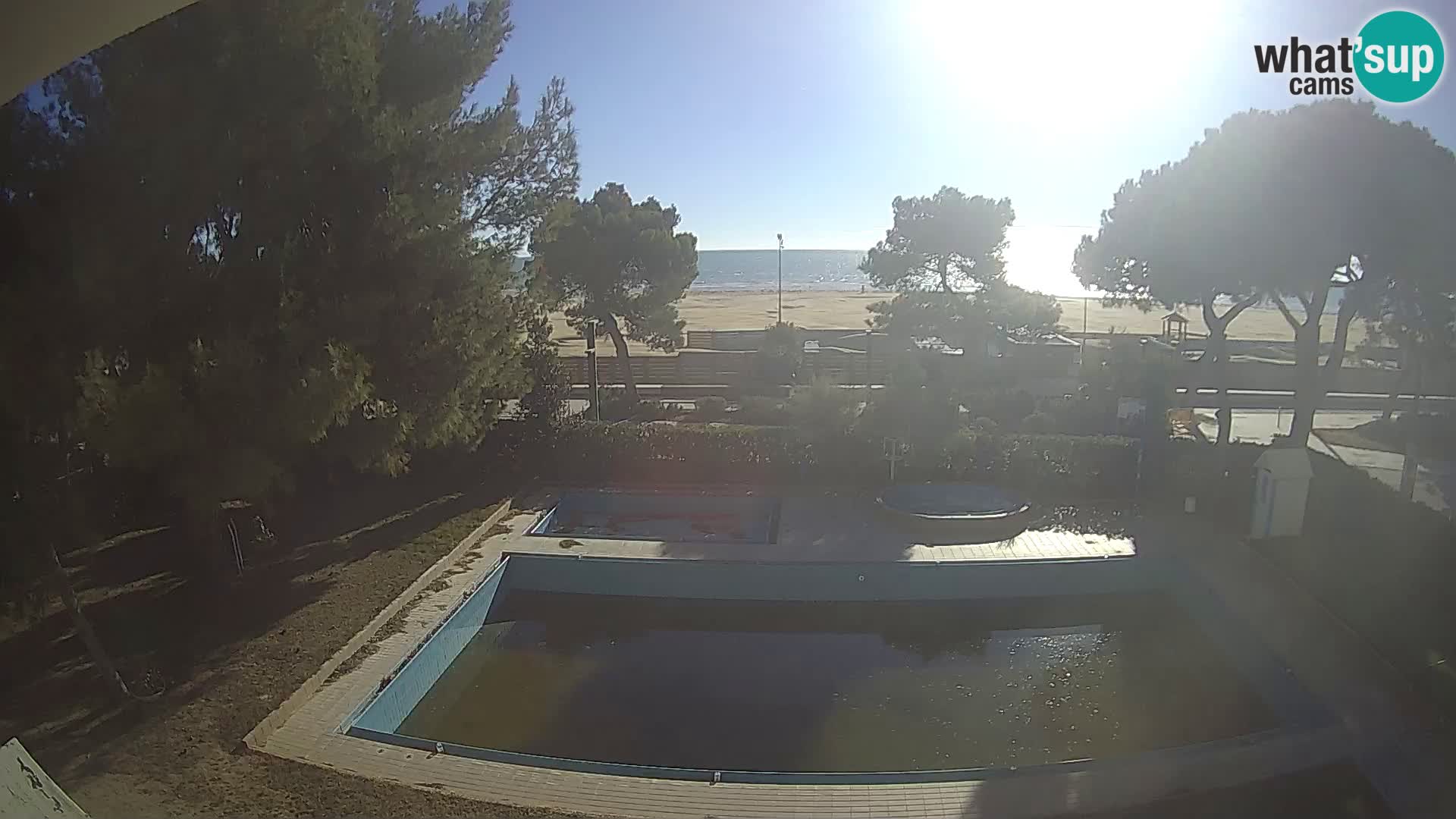 Lignano webcam Hotel Atlantic | Spiaggia Lignano Sabbiadoro