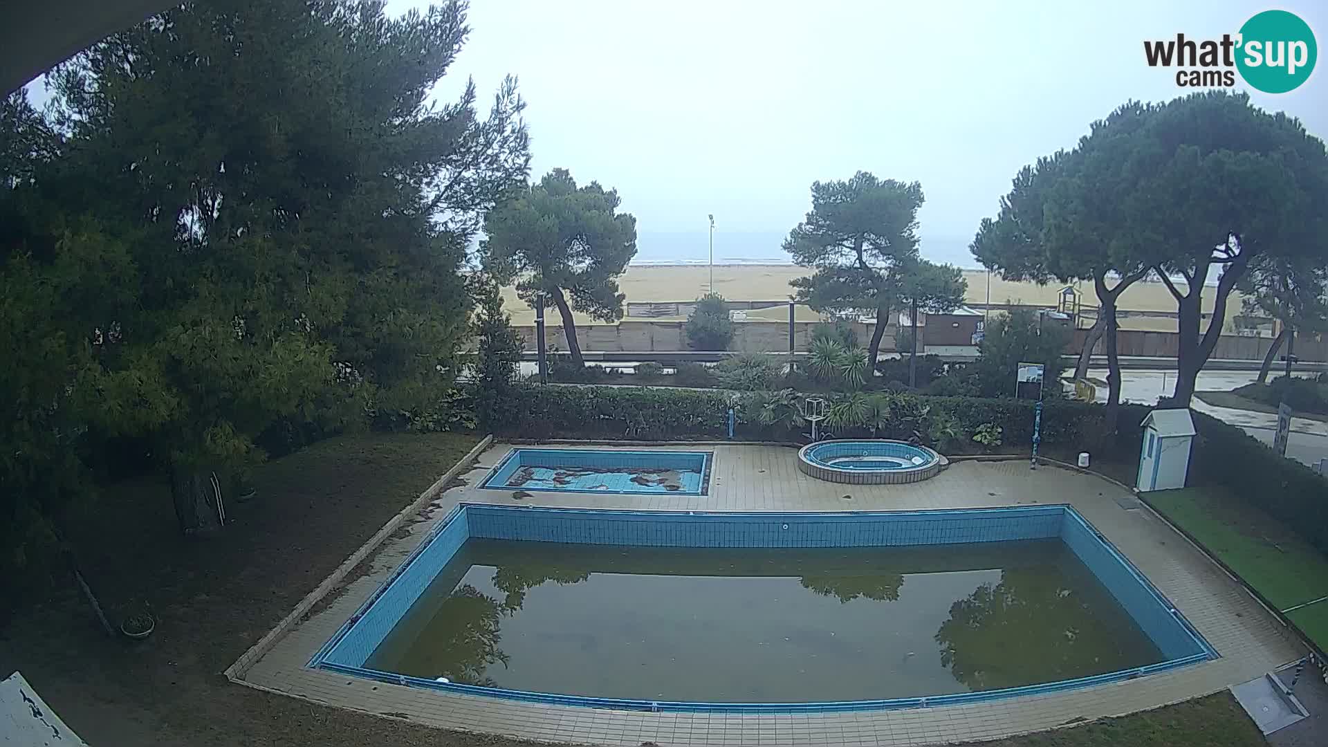 Lignano webcam Hotel Atlantic | Spiaggia Lignano Sabbiadoro