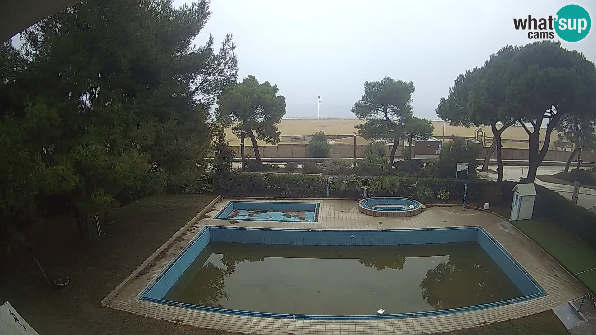 Lignano webcam Hotel Atlantic | Spiaggia Lignano Sabbiadoro