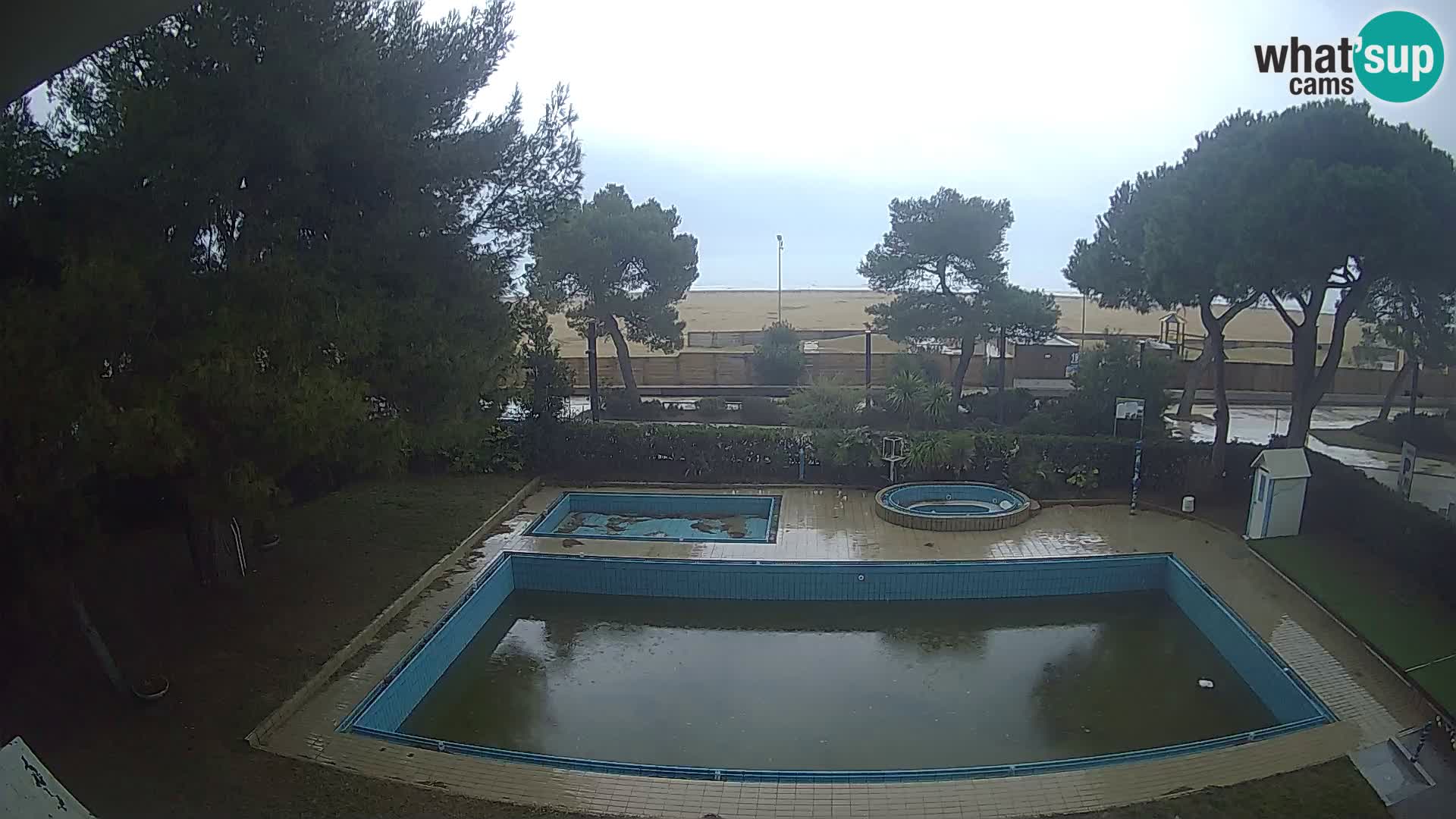 Lignano webcam Hotel Atlantic | Spiaggia Lignano Sabbiadoro