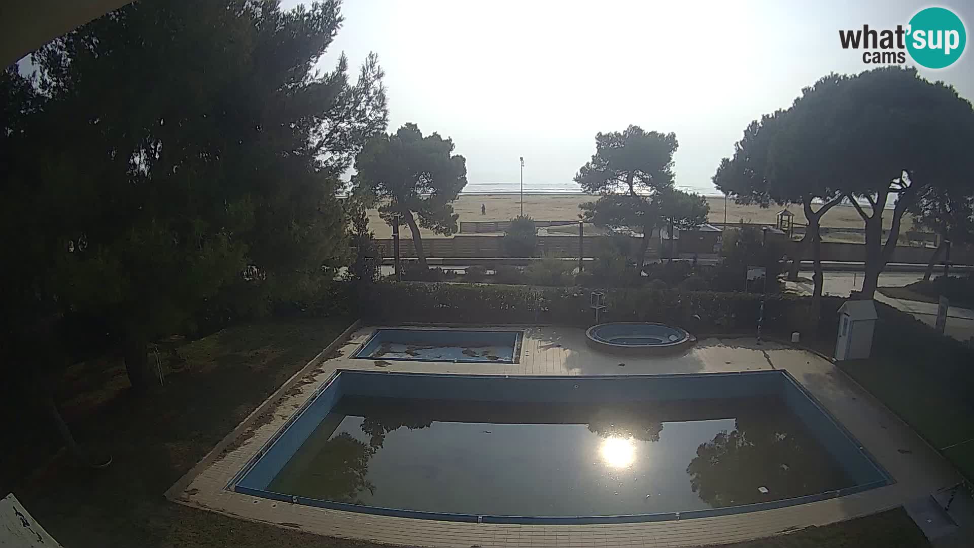 Lignano webcam Hotel Atlantic | Spiaggia Lignano Sabbiadoro