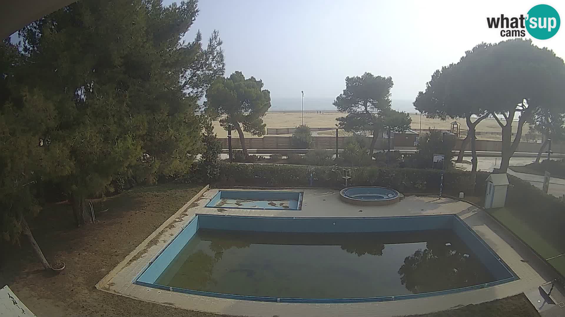 Lignano webcam Hotel Atlantic | Spiaggia Lignano Sabbiadoro