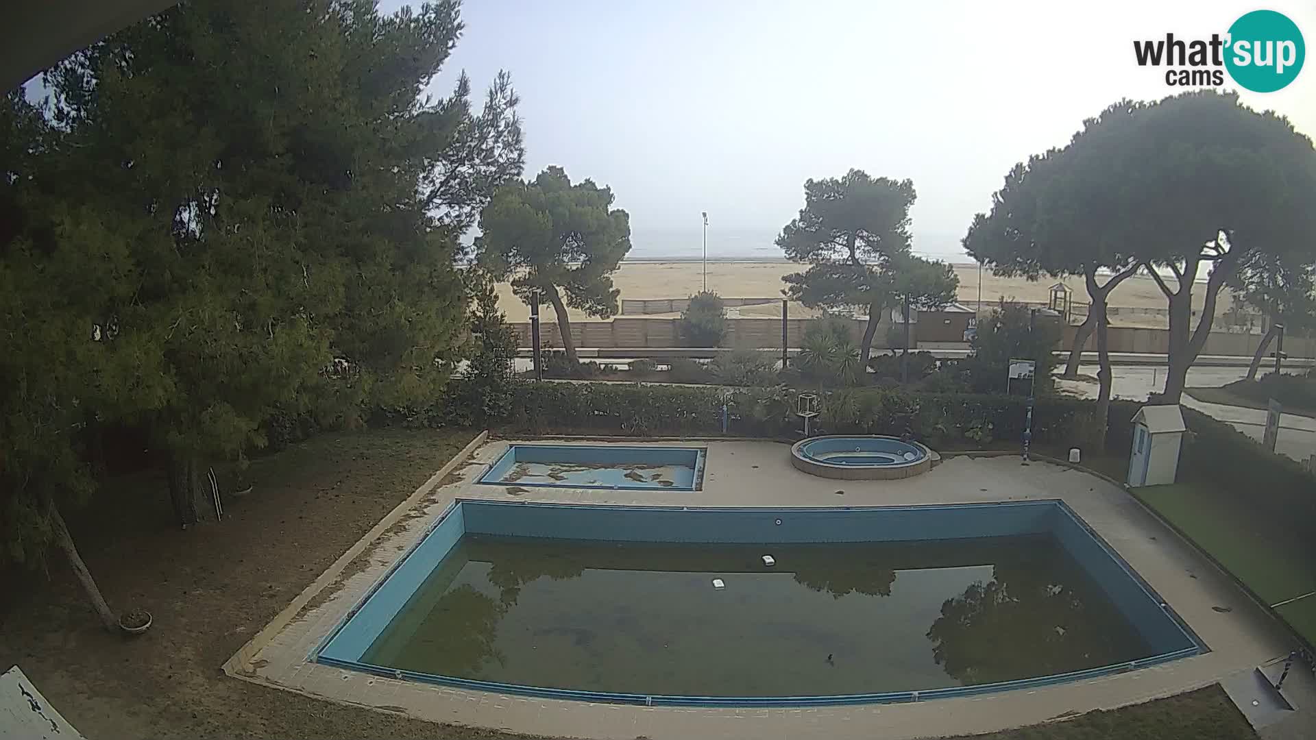 Lignano webcam Hotel Atlantic | Spiaggia Lignano Sabbiadoro