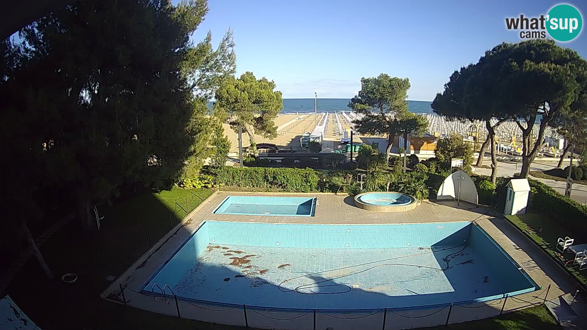 Web kamera Lignano Hotel Atlantic – Plaža Sabbiadoro