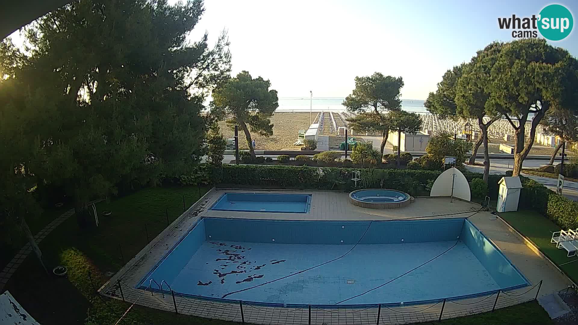 Web kamera Lignano Hotel Atlantic – Plaža Sabbiadoro