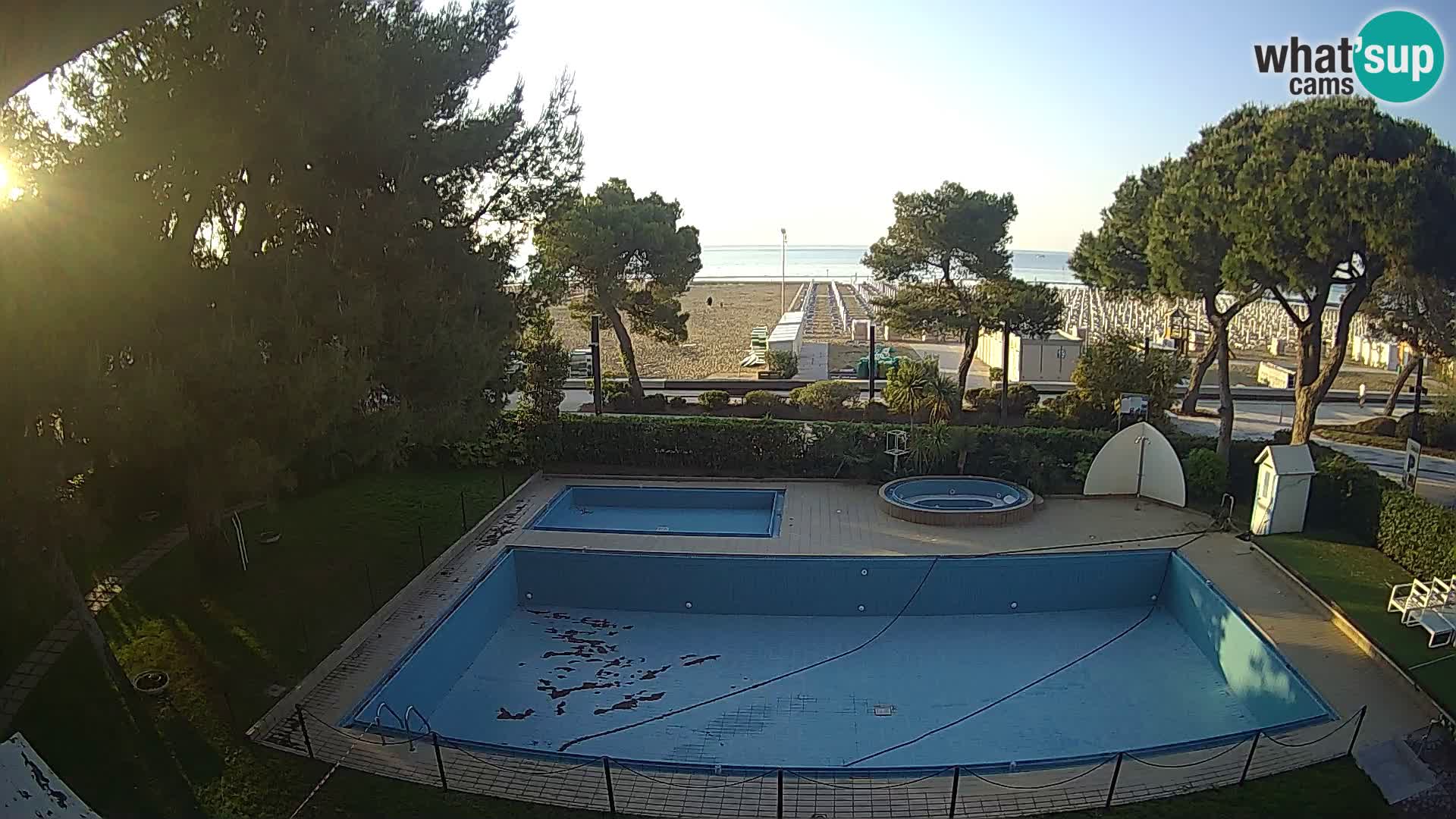 Lignano webcam Hotel Atlantic | Spiaggia Lignano Sabbiadoro