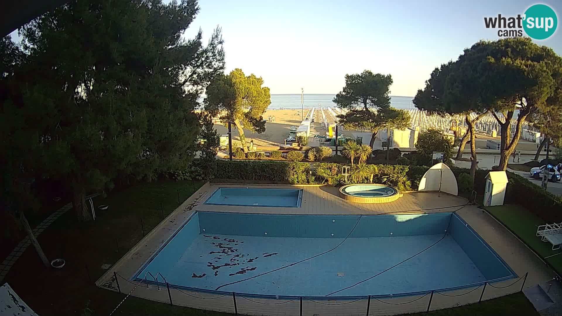 Spletna kamera Lignano Hotel Atlantic – Plaža Lignano Sabbiadoro
