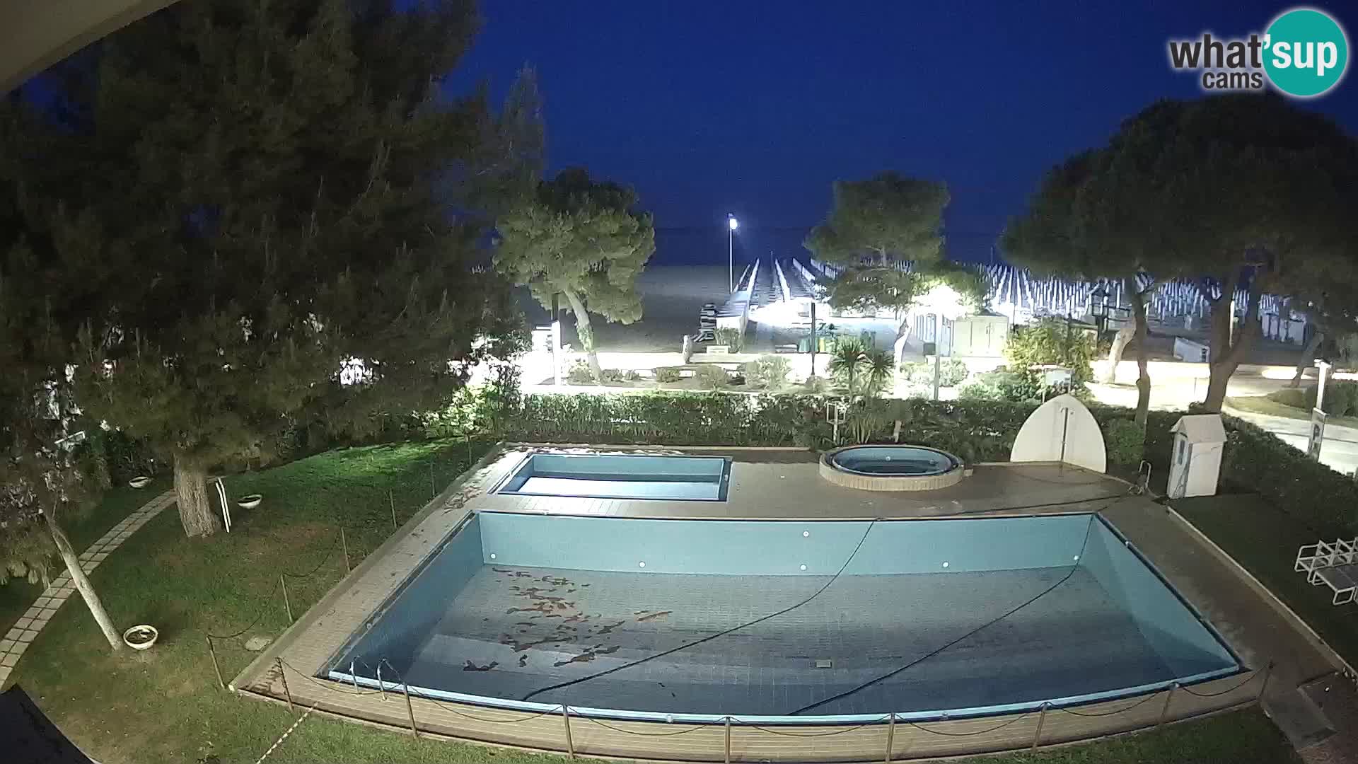 Web kamera Lignano Hotel Atlantic – Plaža Sabbiadoro
