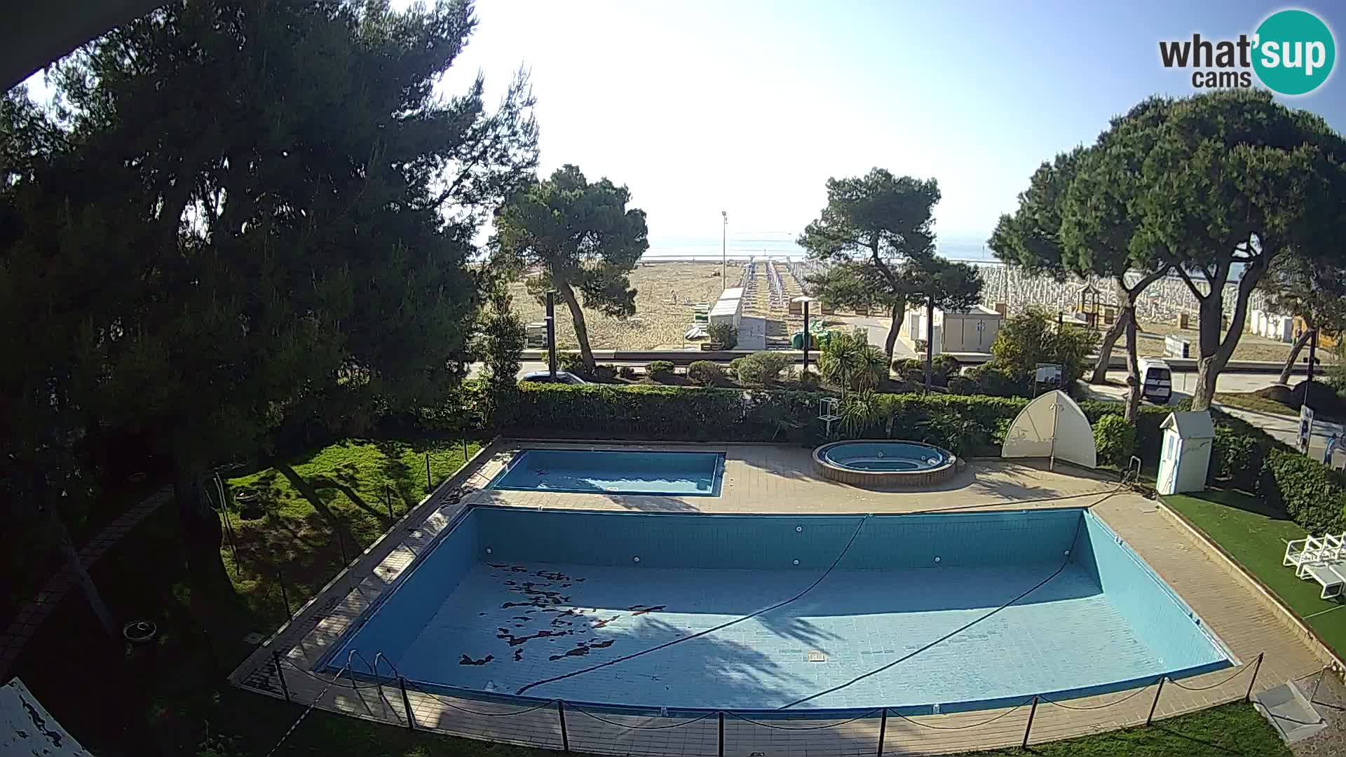 Lignano webcam Hotel Atlantic | Spiaggia Lignano Sabbiadoro