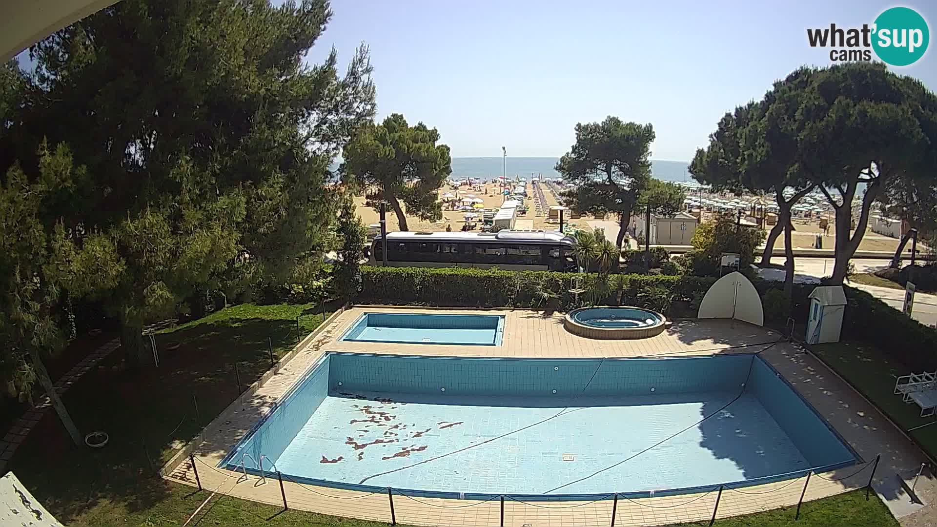 Lignano webcam Hotel Atlantic | Spiaggia Lignano Sabbiadoro