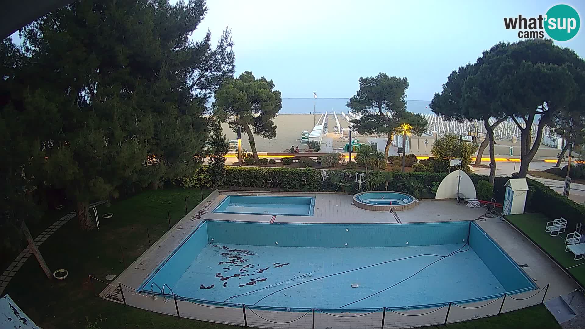Web kamera Lignano Hotel Atlantic – Plaža Sabbiadoro