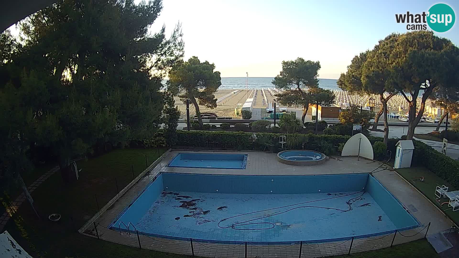 Lignano webcam Hotel Atlantic | Spiaggia Lignano Sabbiadoro