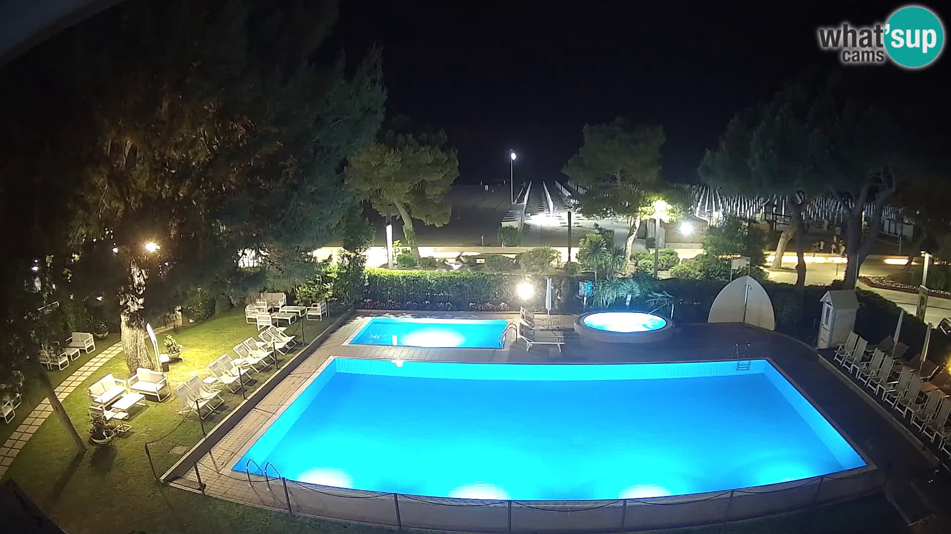 Web kamera Lignano Hotel Atlantic – Plaža Sabbiadoro