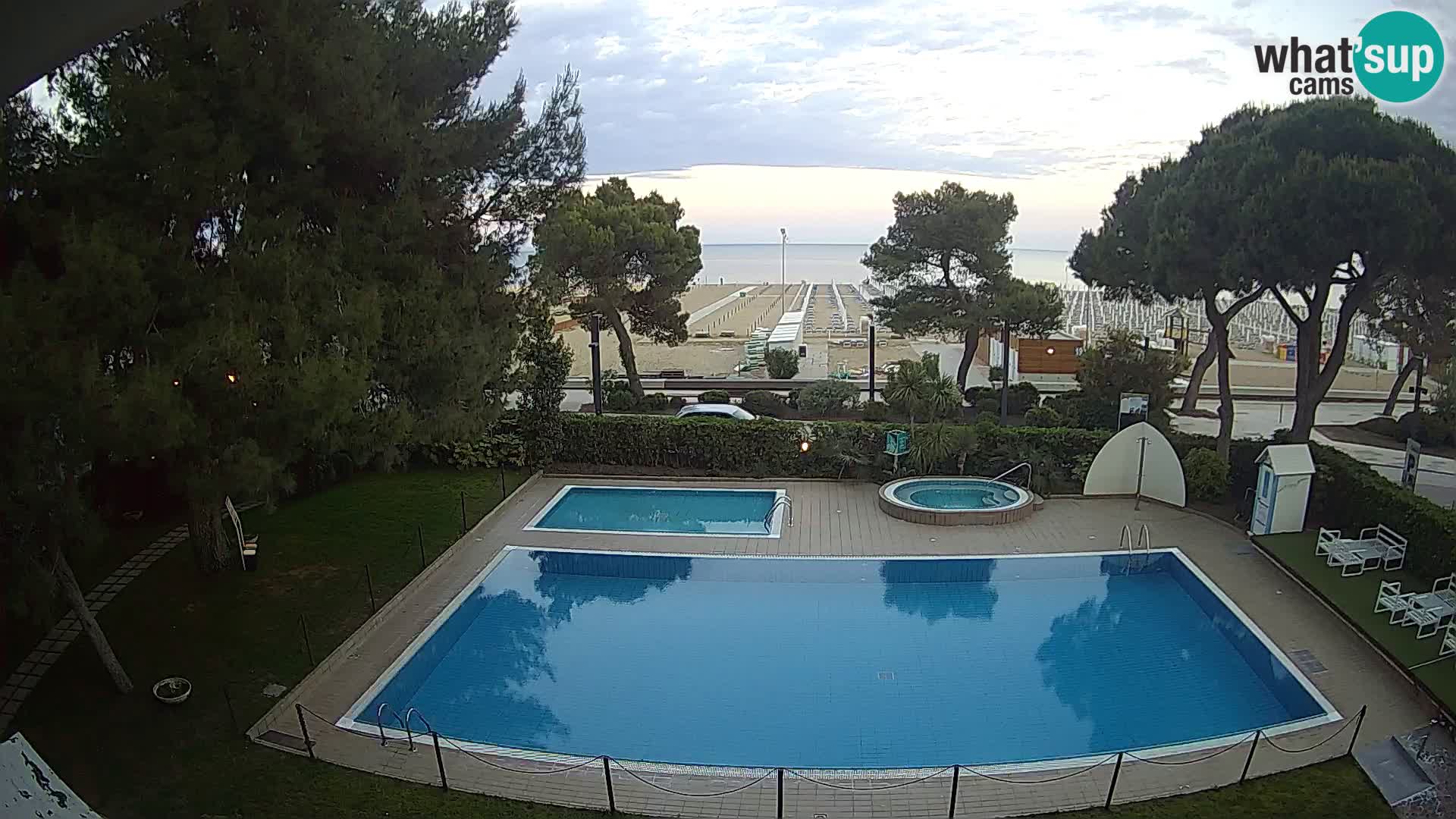 Lignano webcam Hotel Atlantic | Spiaggia Lignano Sabbiadoro