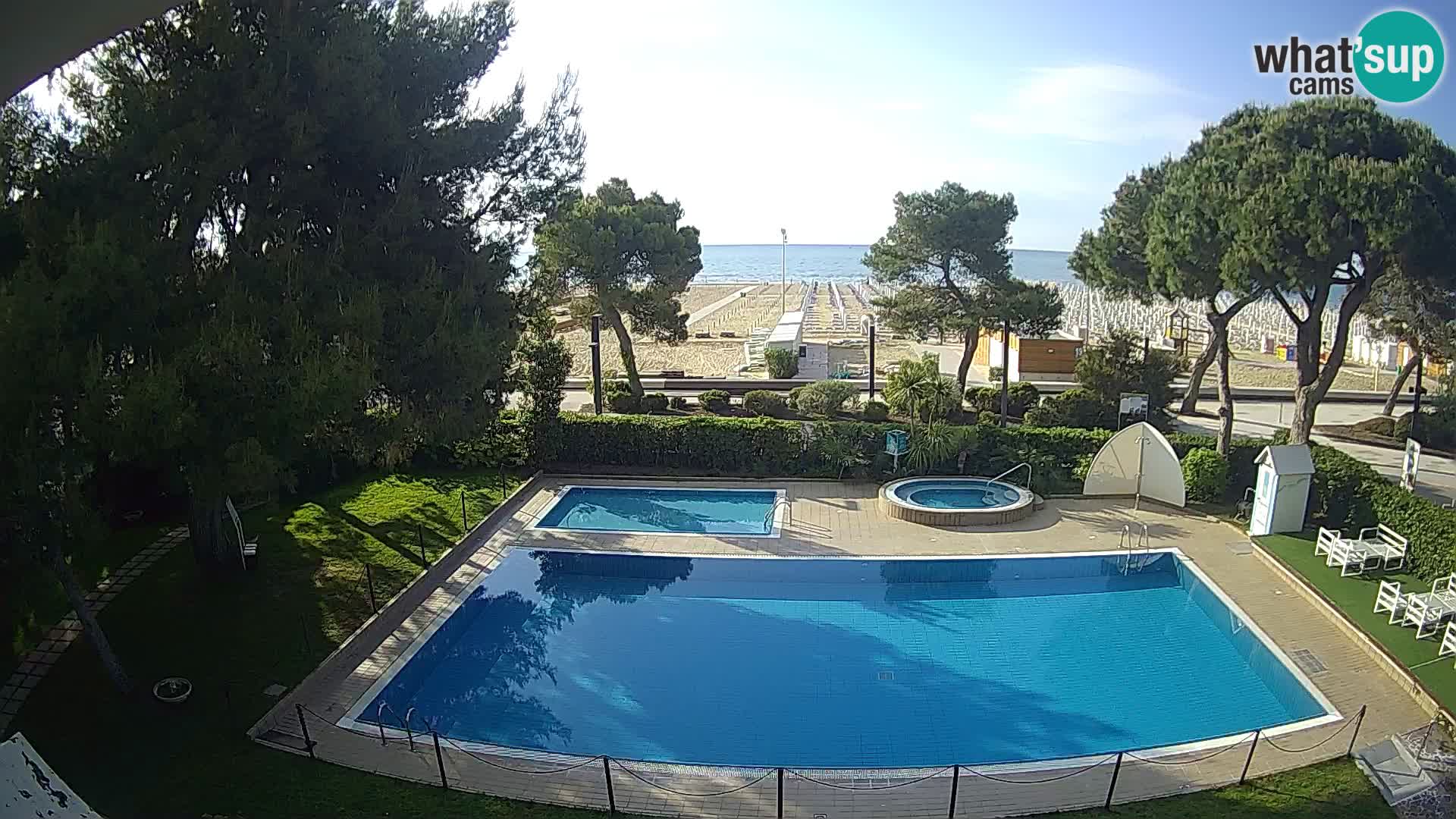 Lignano webcam Hotel Atlantic | Spiaggia Lignano Sabbiadoro
