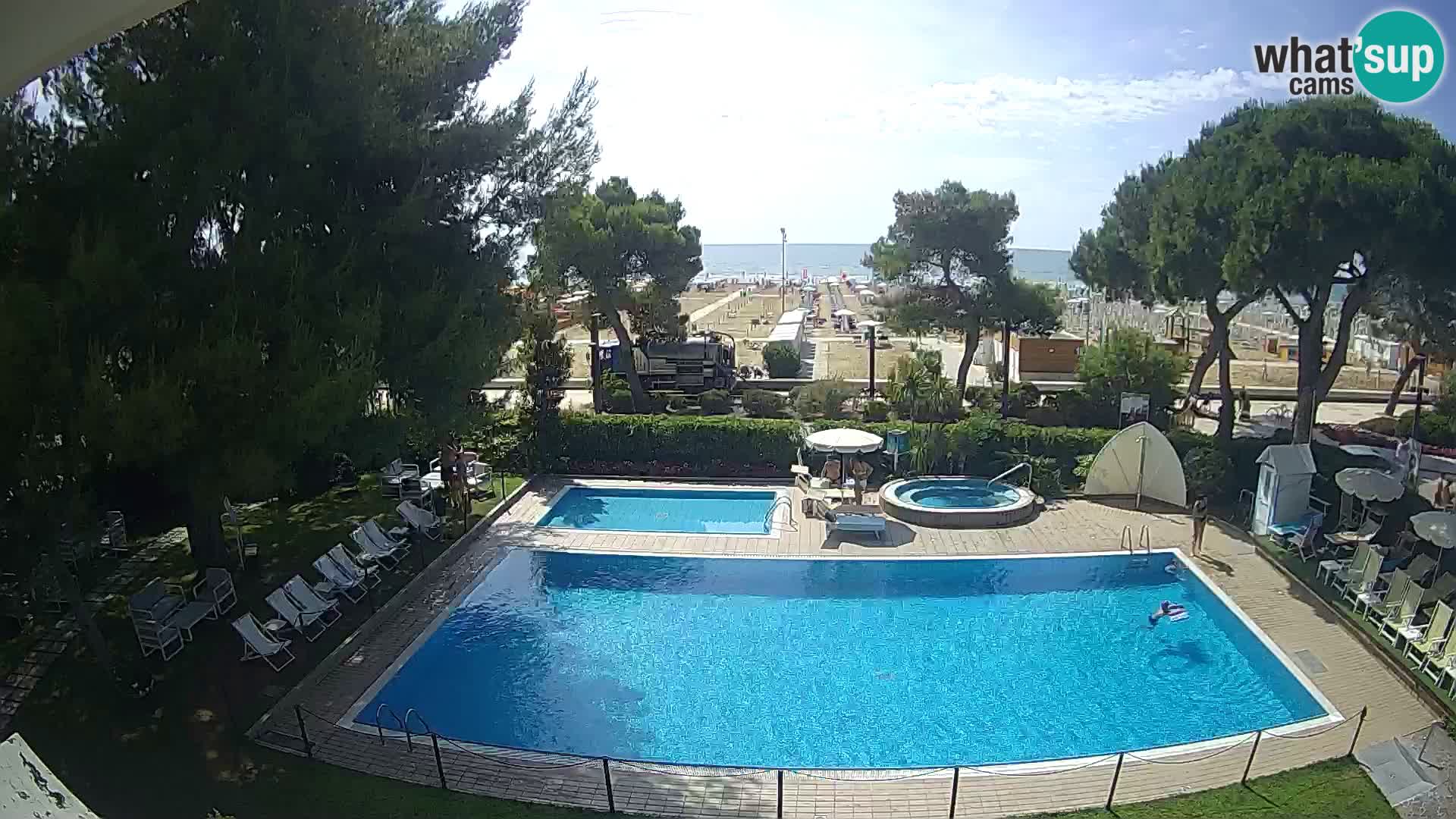 Spletna kamera Lignano Hotel Atlantic – Plaža Lignano Sabbiadoro